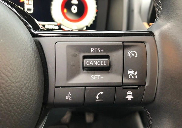 Nissan Qashqai cena 112900 przebieg: 14064, rok produkcji 2022 z Buk małe 562